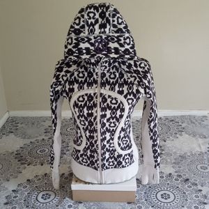 Lululemon Athletica scuba hoodie EUC size 8